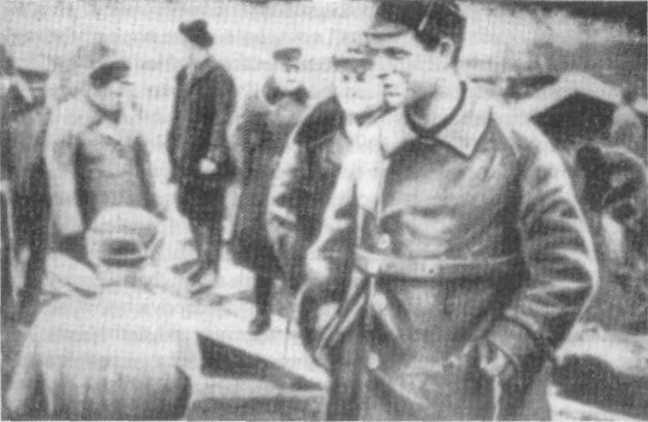 Boris Berman inspects the prisoners' work by the White Sea Canal.